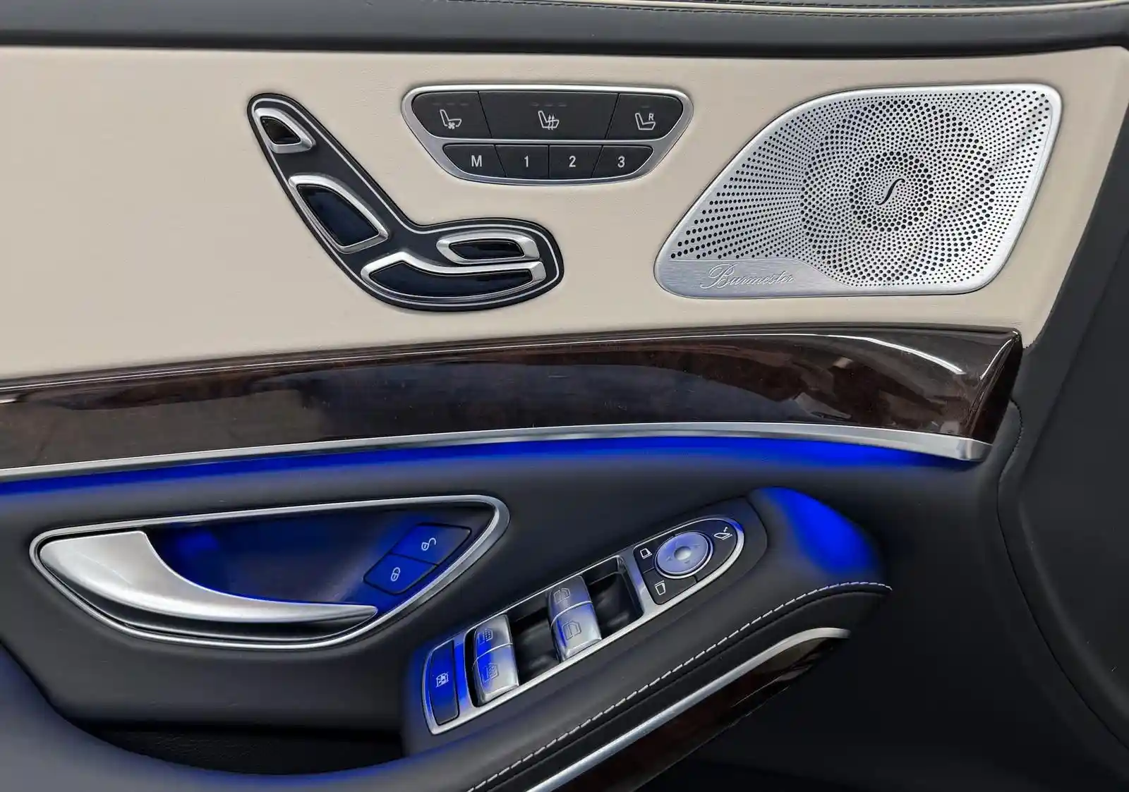Mercedes-Benz S 560