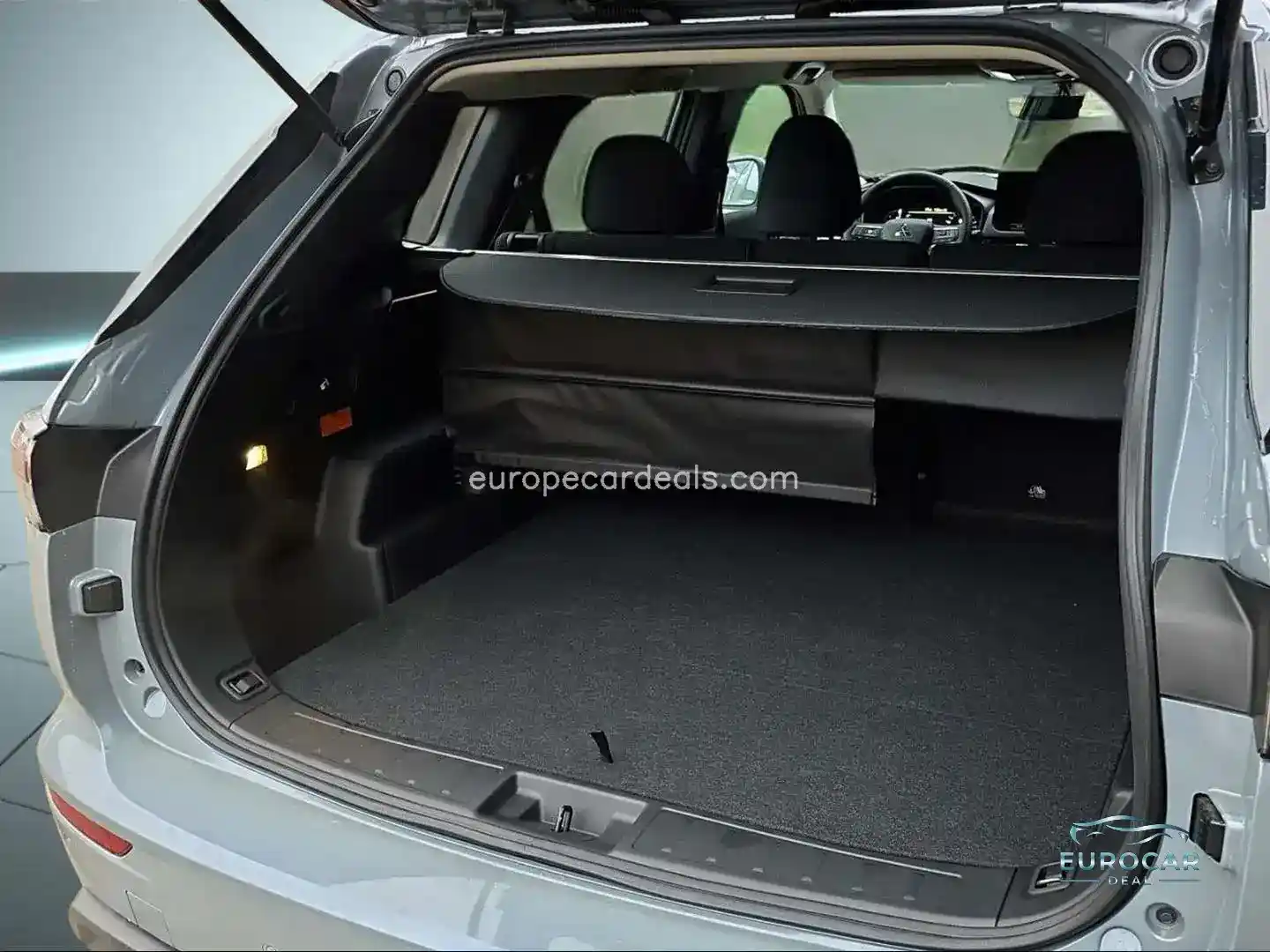 Mitsubishi Plug-in Hybrid Outlander