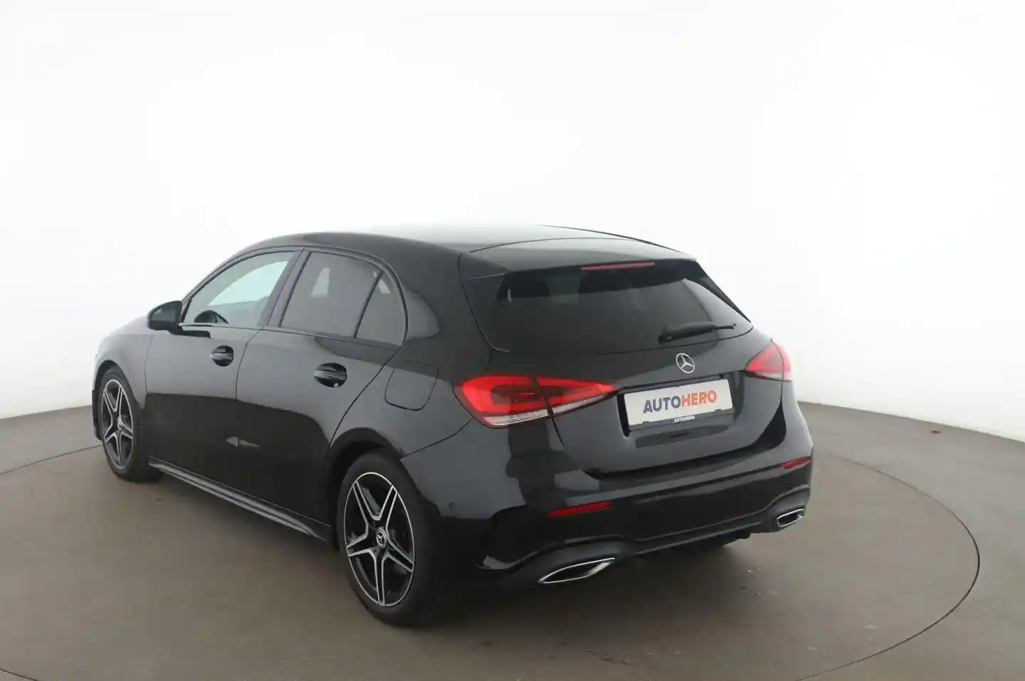 Mercedes-Benz A 220