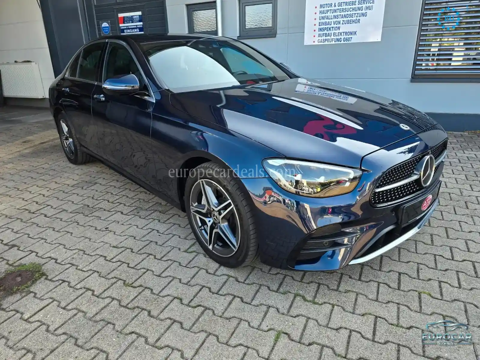 Mercedes-Benz E 300