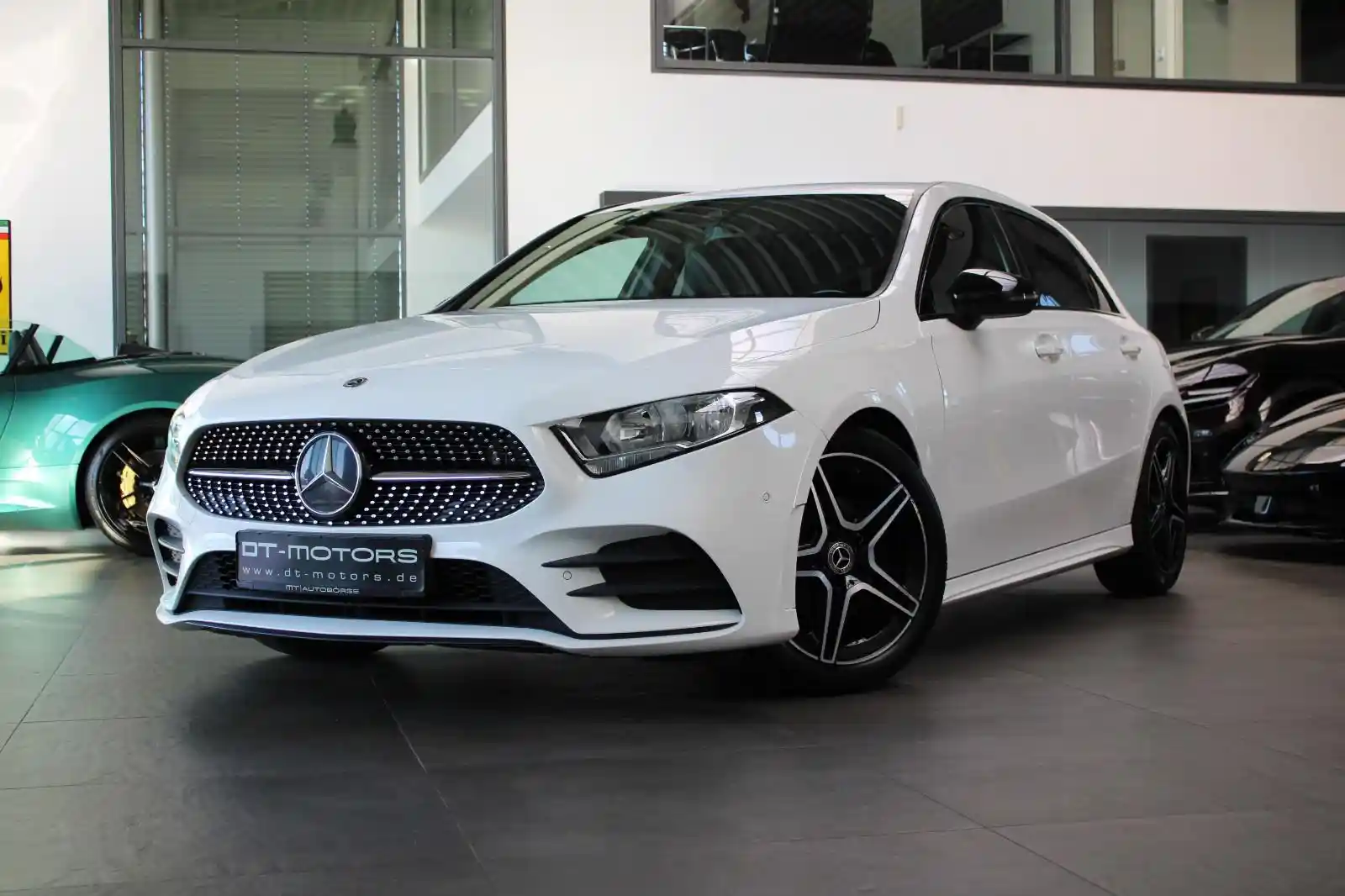 Mercedes-Benz A 180