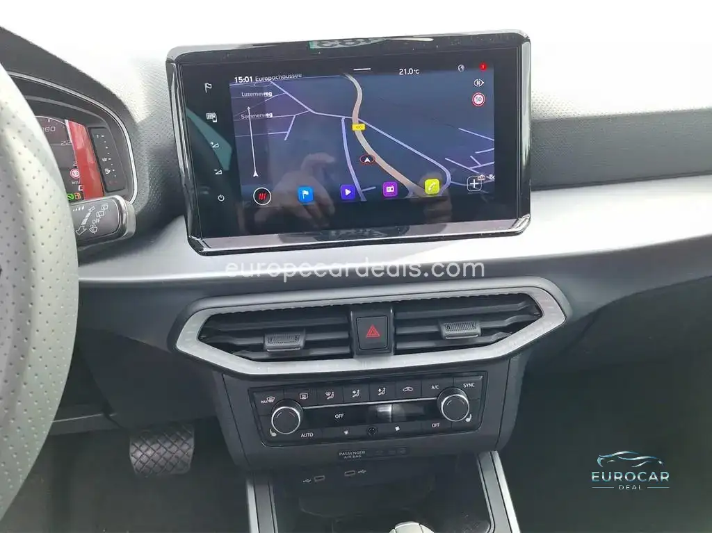 Seat Arona