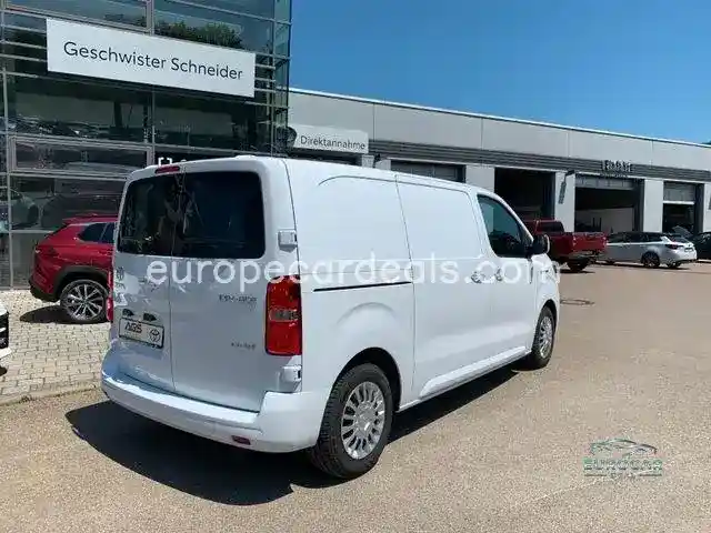 Toyota Proace (Verso)
