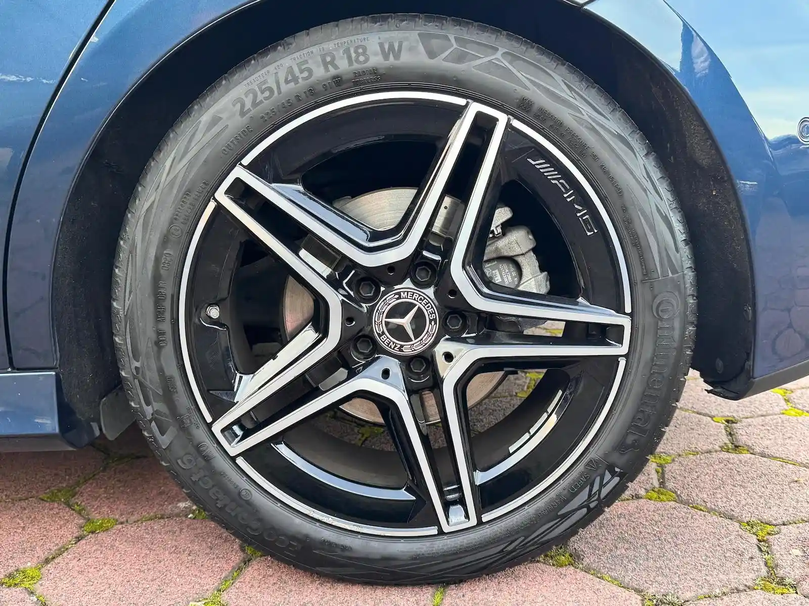Mercedes-Benz A 200