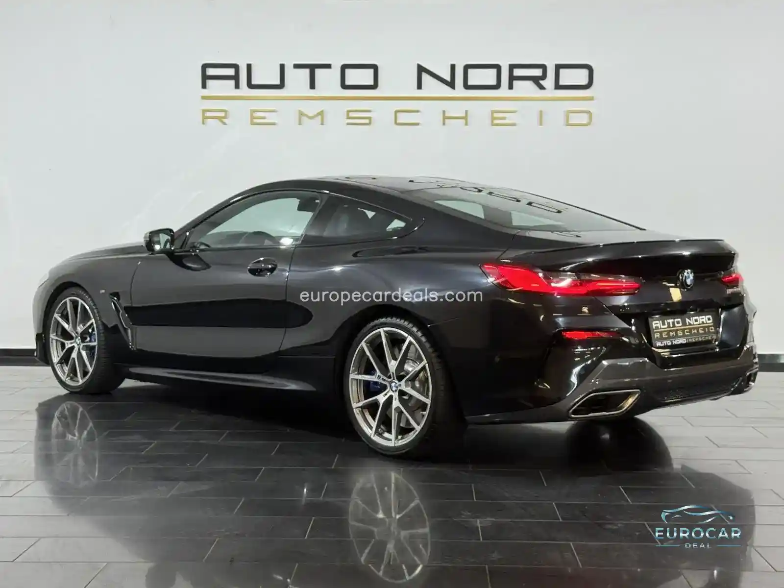 BMW M850
