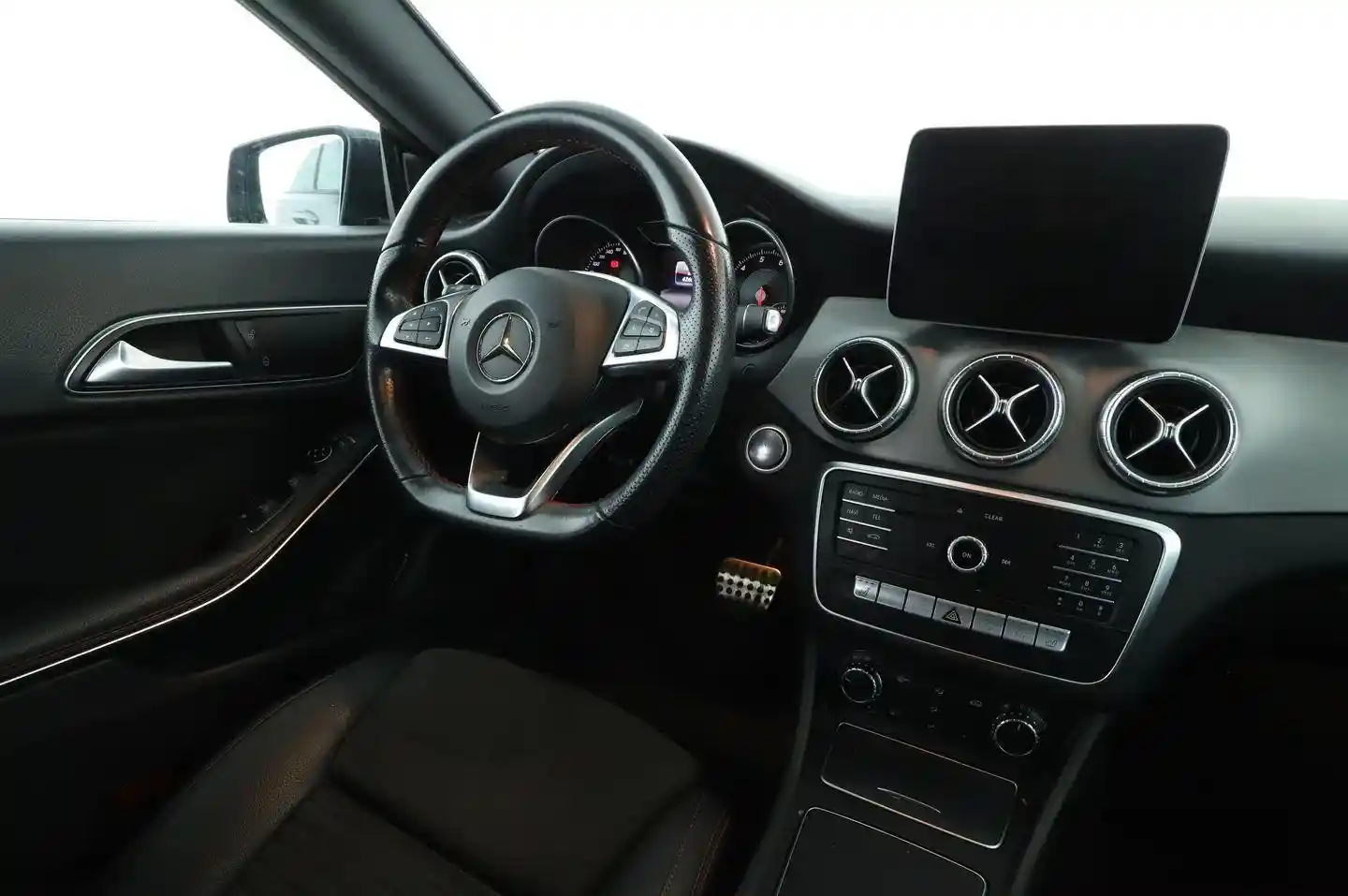 Mercedes-Benz CLA 180 Shooting Brake