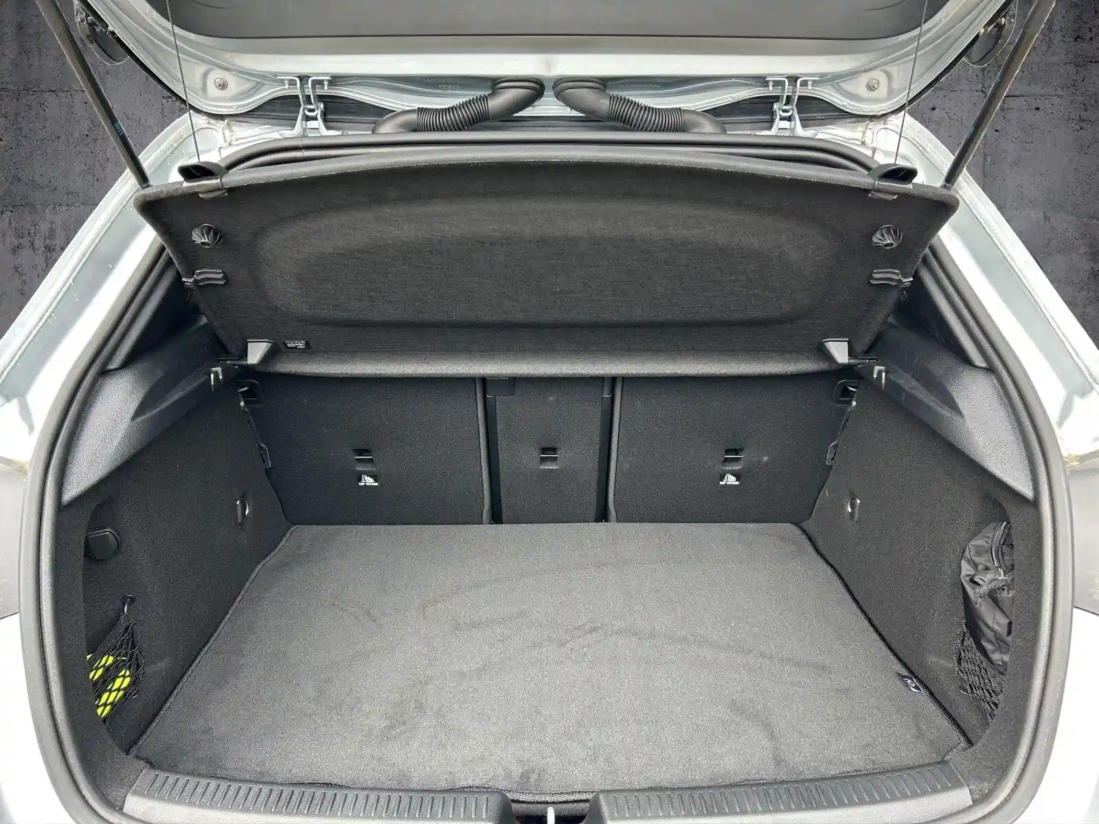Mercedes-Benz A 35 AMG