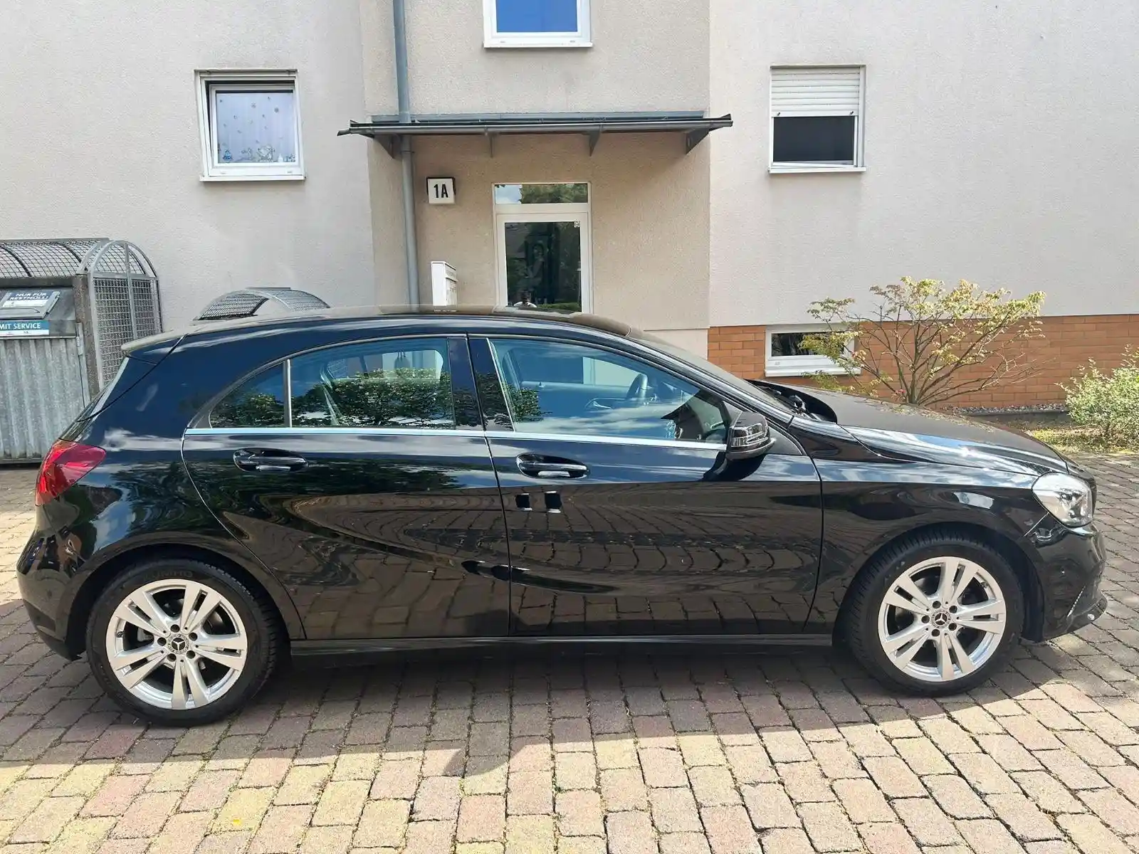 Mercedes-Benz A 180