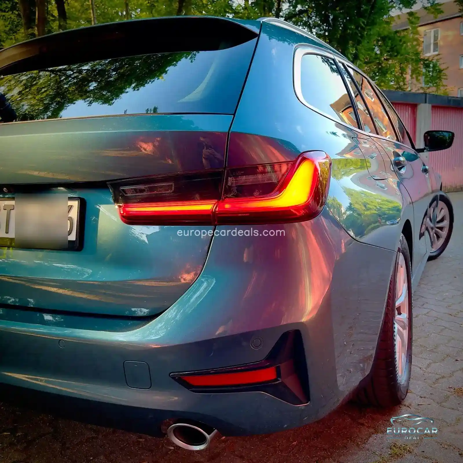 BMW 320