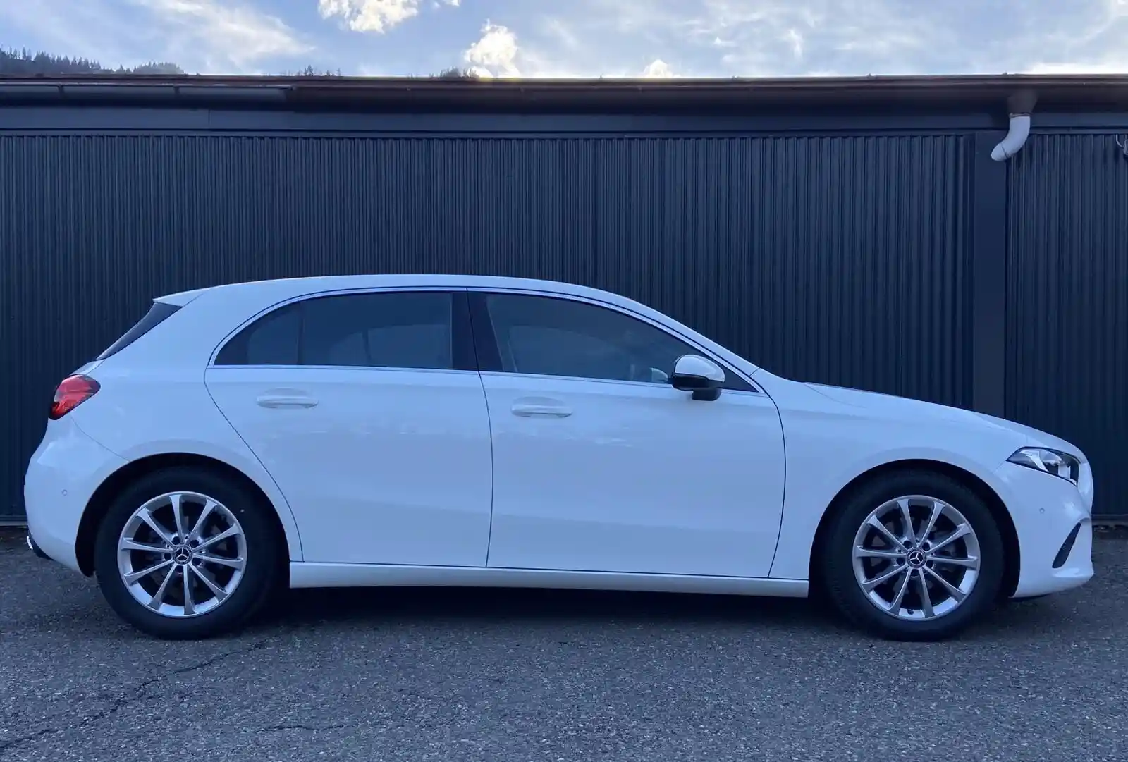 Mercedes-Benz A 180