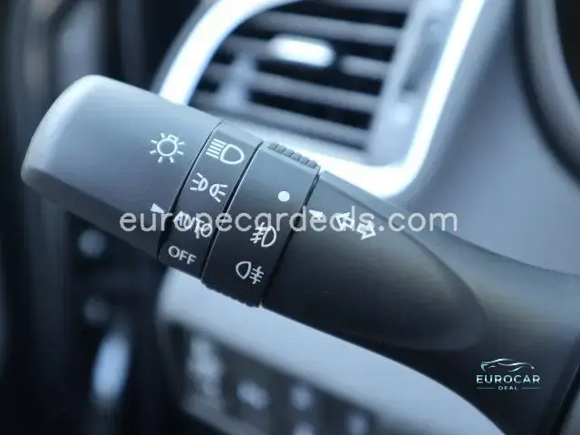 Suzuki (SX4) S-Cross