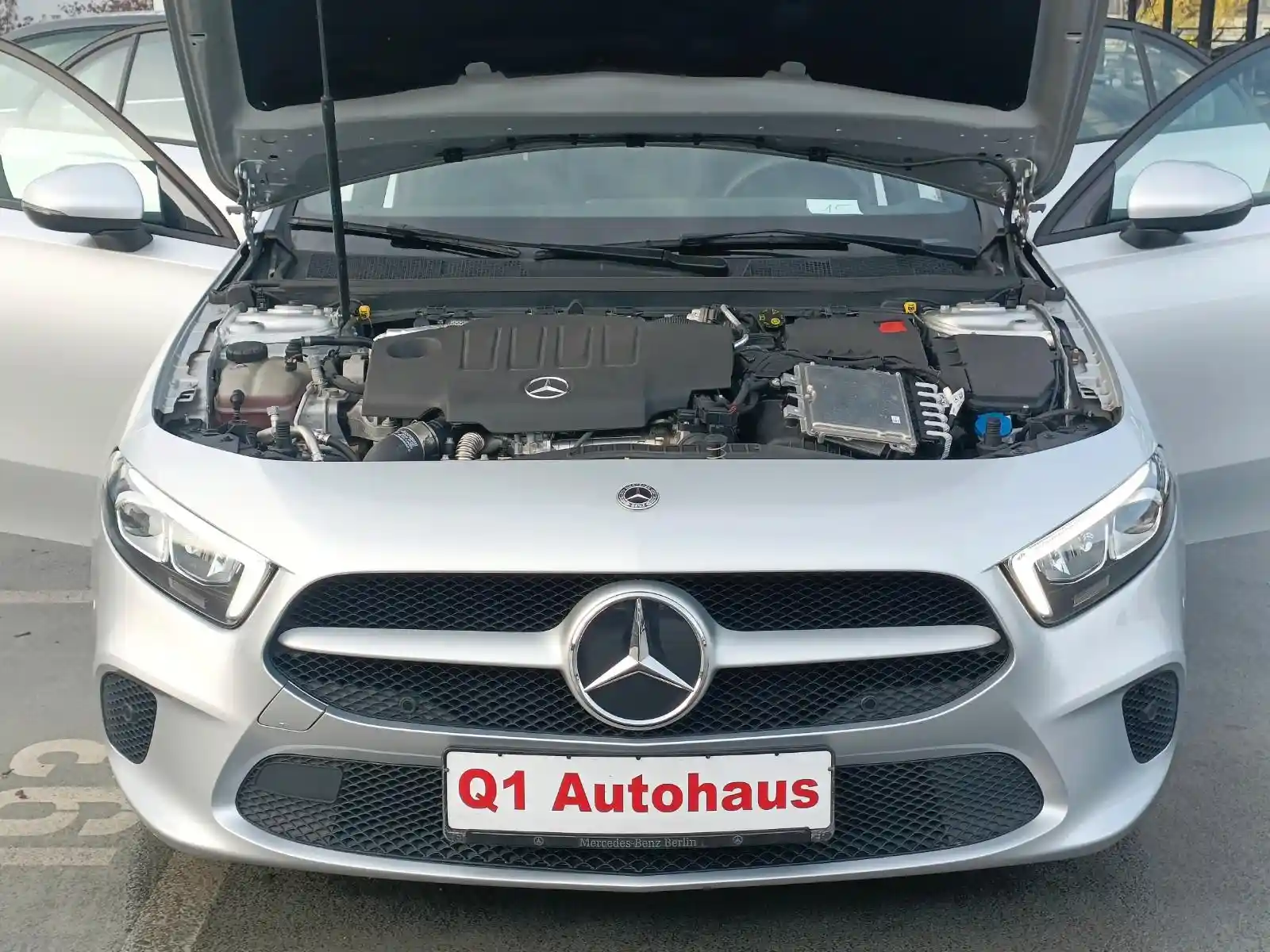 Mercedes-Benz A 180