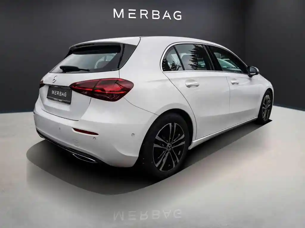 Mercedes-Benz A 200