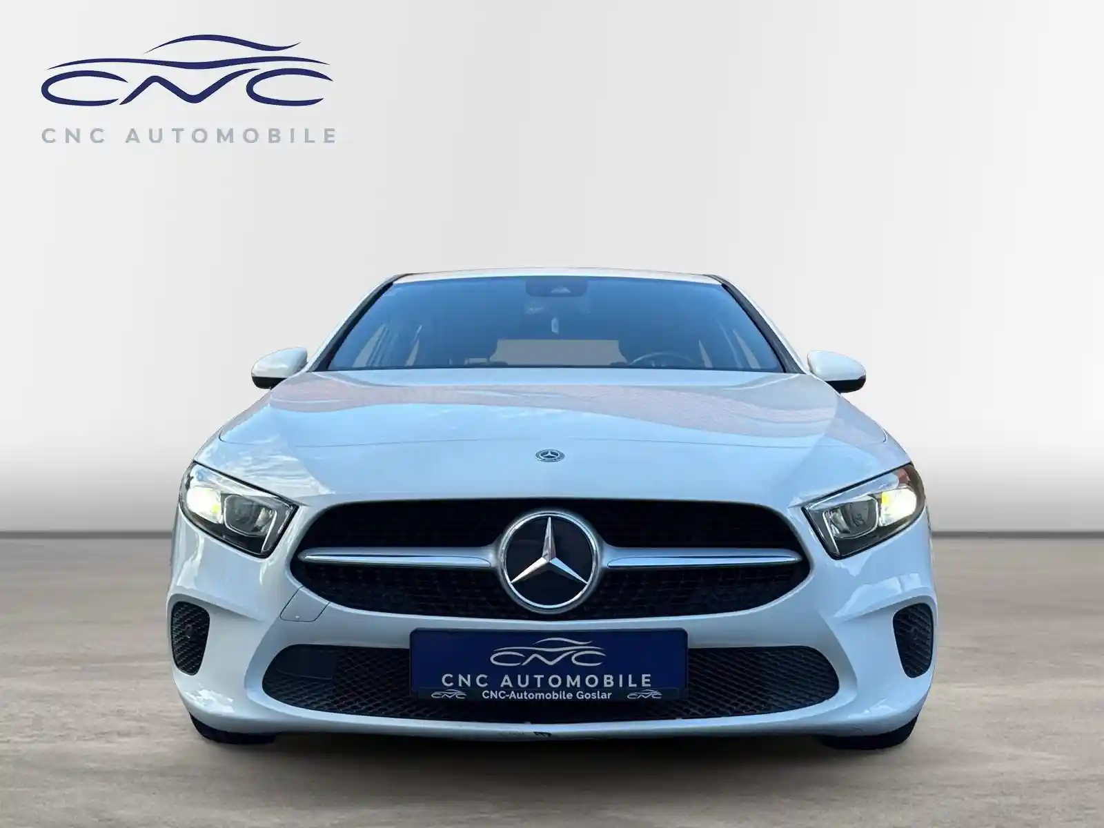 Mercedes-Benz A 220