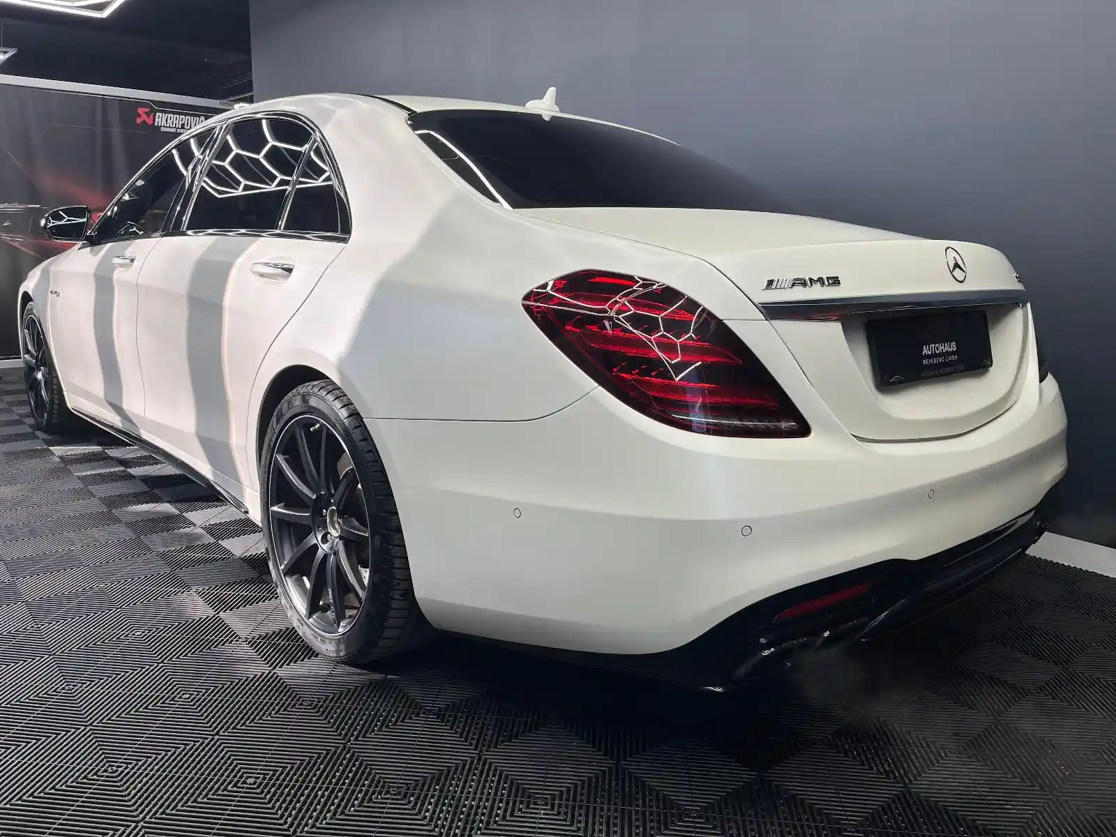 Mercedes-Benz S 63 AMG