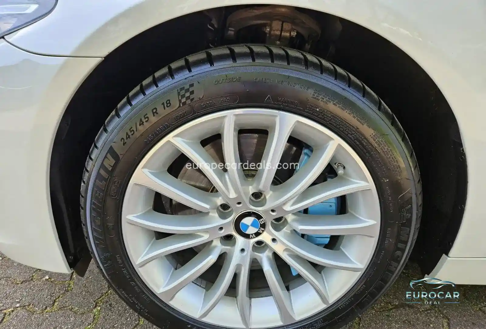 BMW 525