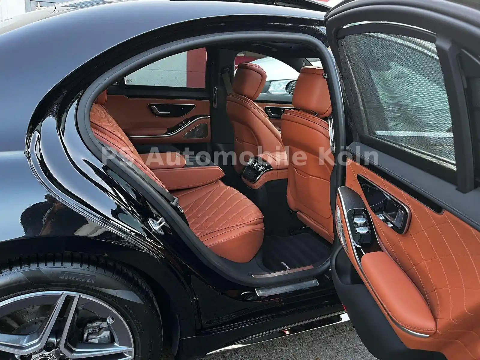 Mercedes-Benz S 400