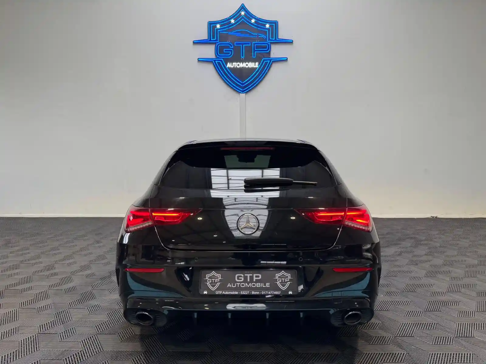 Mercedes-Benz CLA 35 AMG Shooting Brake