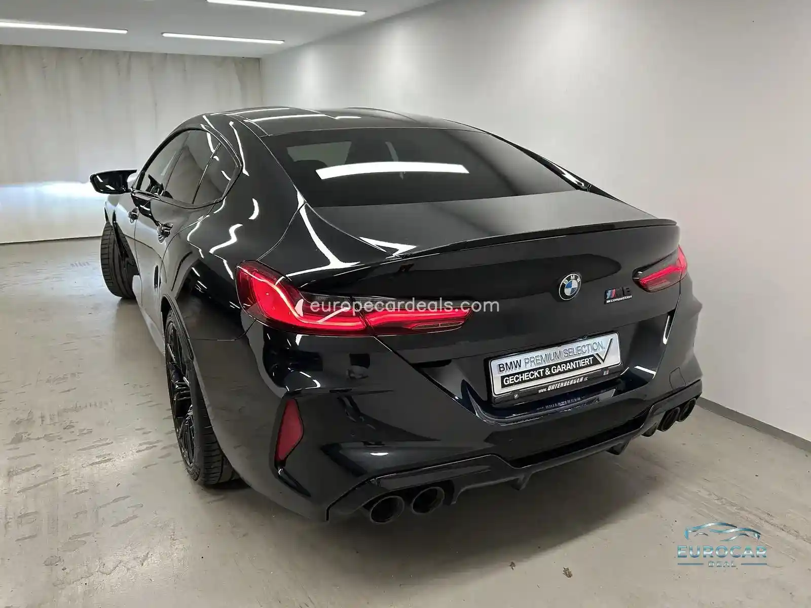 BMW M8
