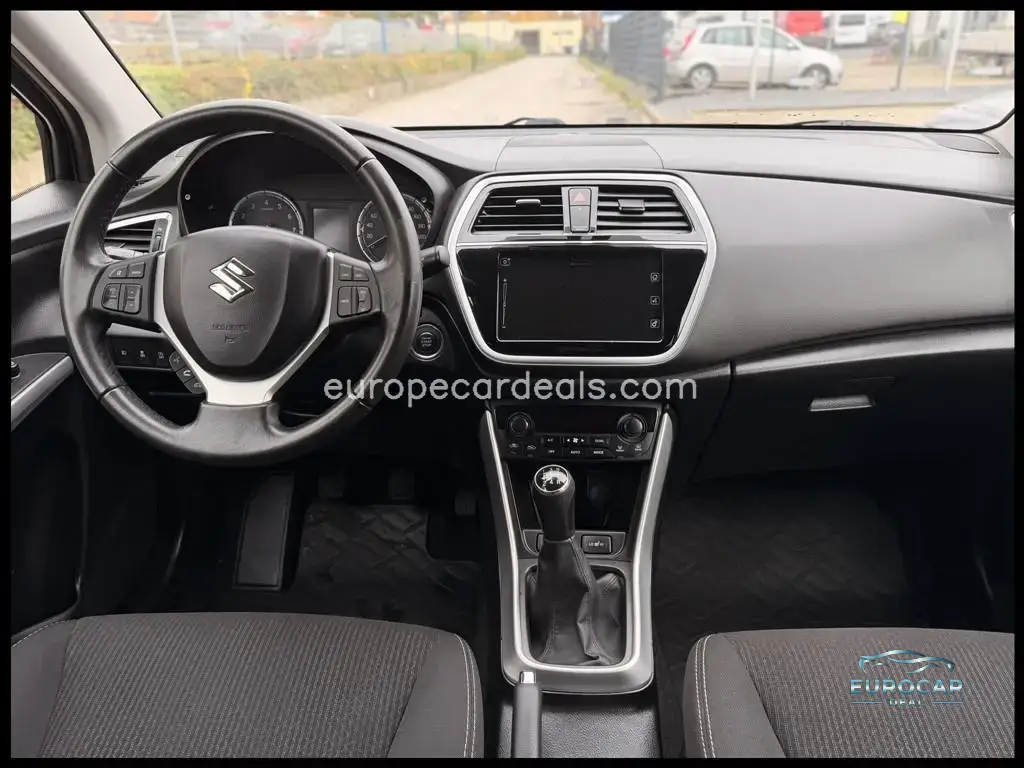 Suzuki (SX4) S-Cross