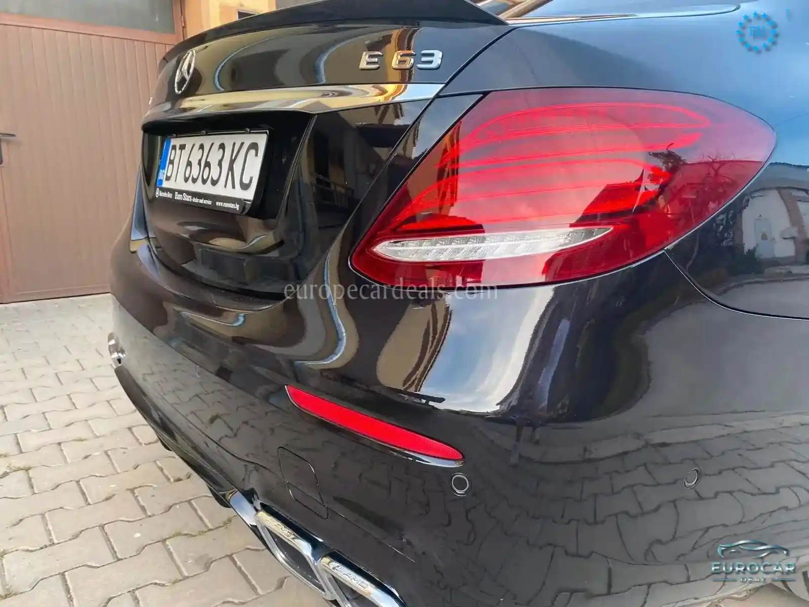 Mercedes-Benz E 63 AMG