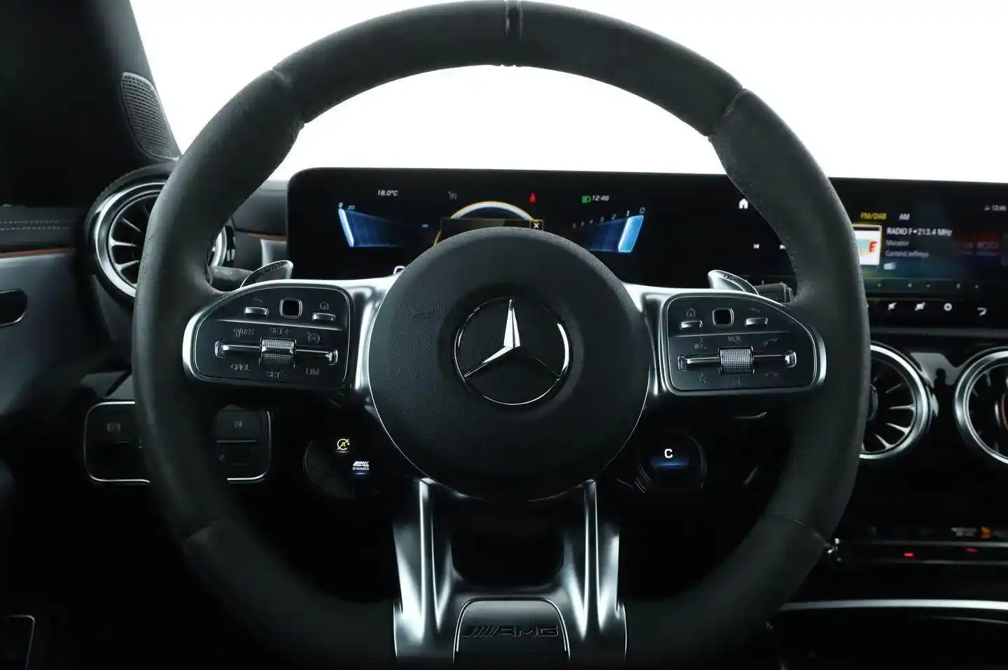 Mercedes-Benz CLA 35 AMG Shooting Brake
