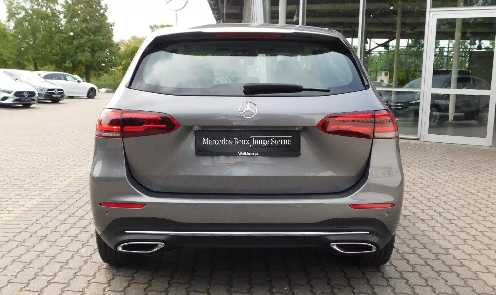 Mercedes-Benz B 250