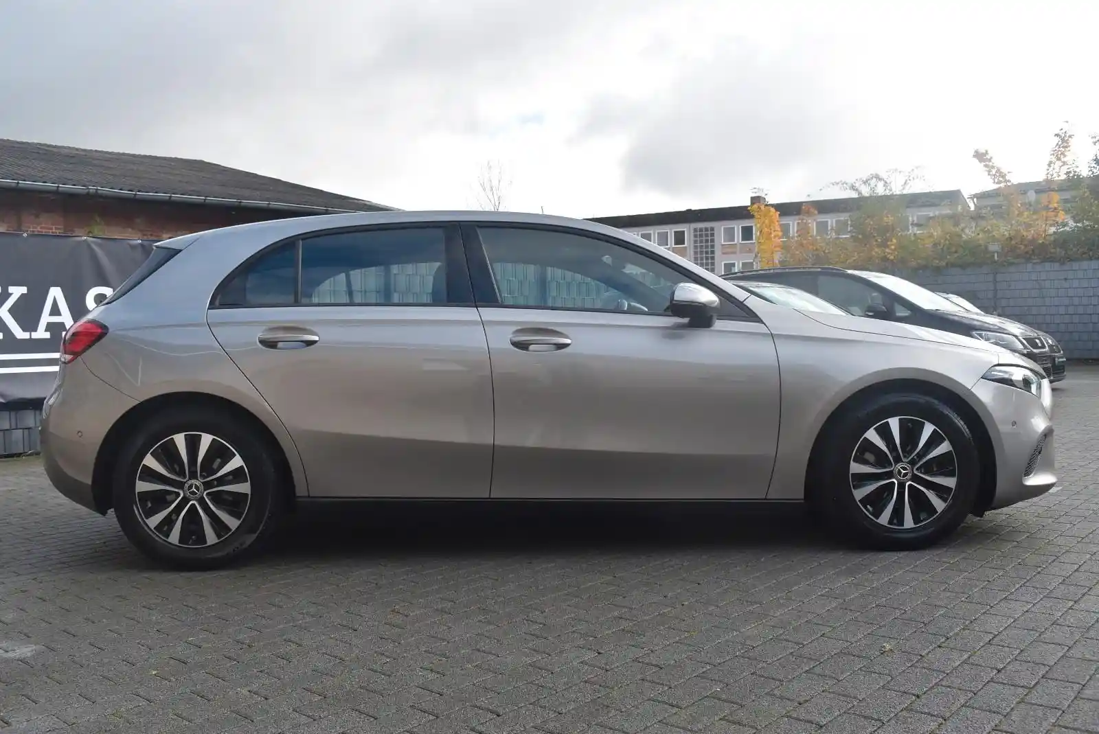 Mercedes-Benz A 180
