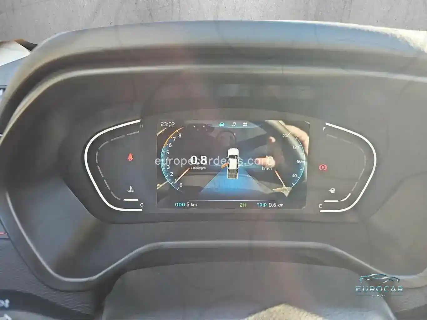 JAC 8 Pro