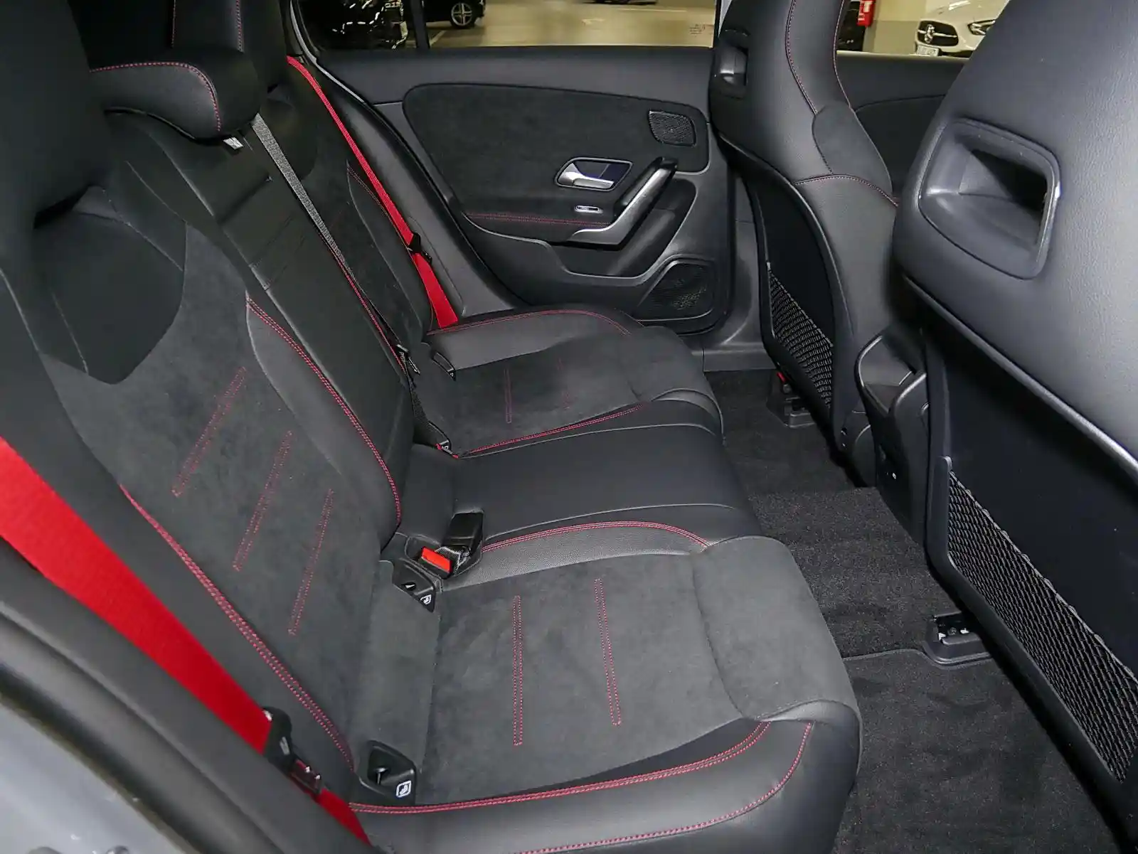 Mercedes-Benz A 35 AMG