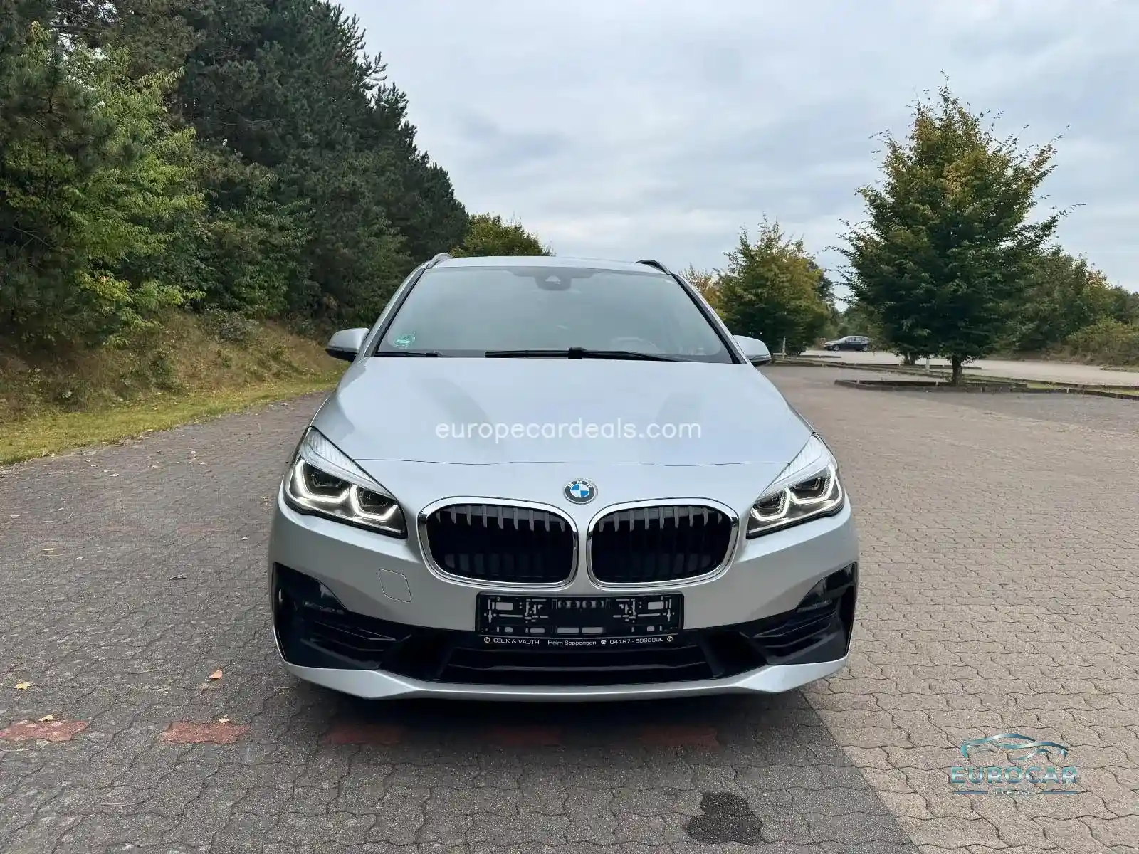 BMW 220