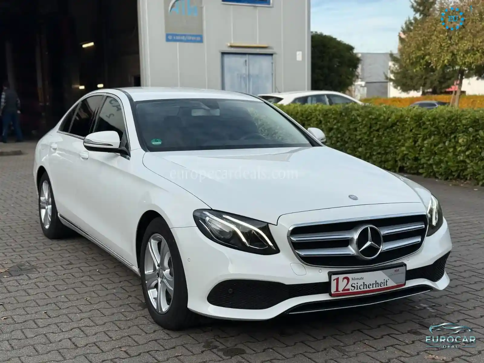 Mercedes-Benz E 200