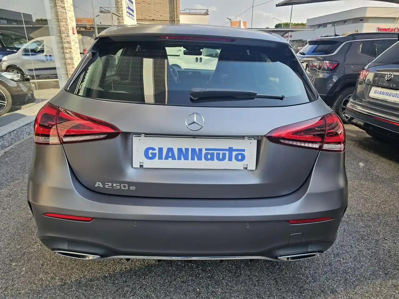 Mercedes-Benz A 250