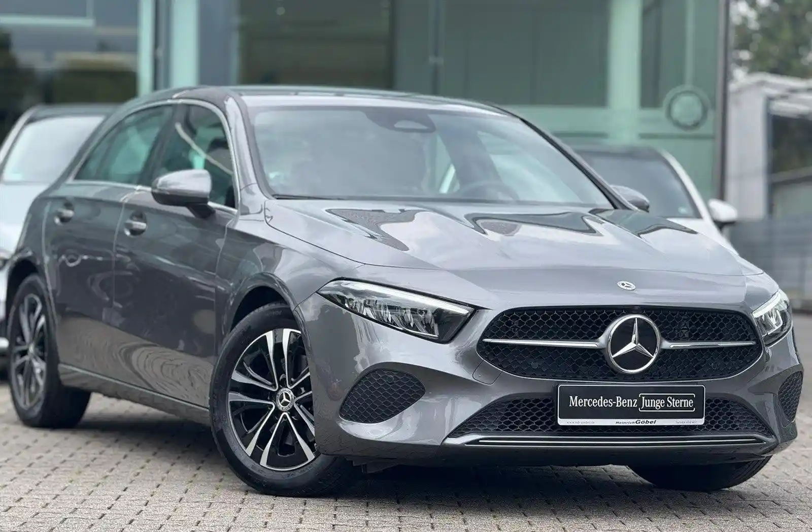 Mercedes-Benz A 180