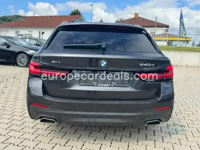 BMW 540