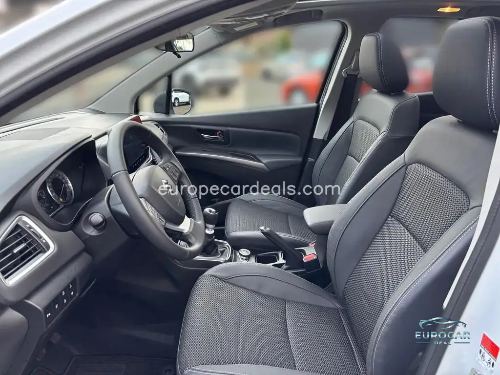 Suzuki (SX4) S-Cross