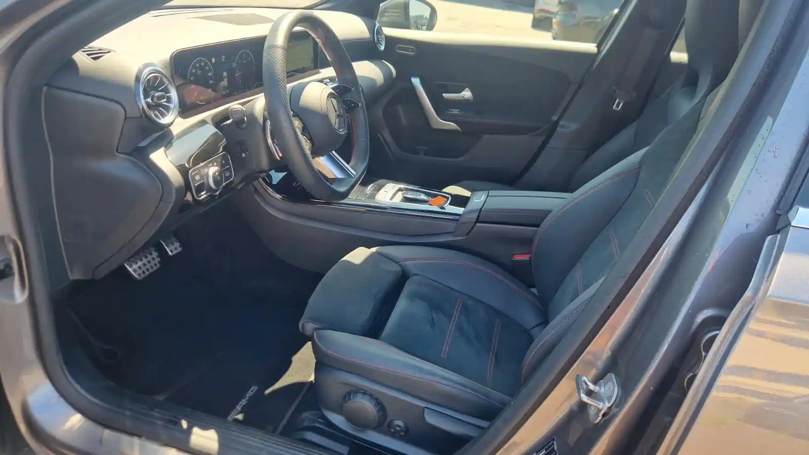 Mercedes-Benz A 220