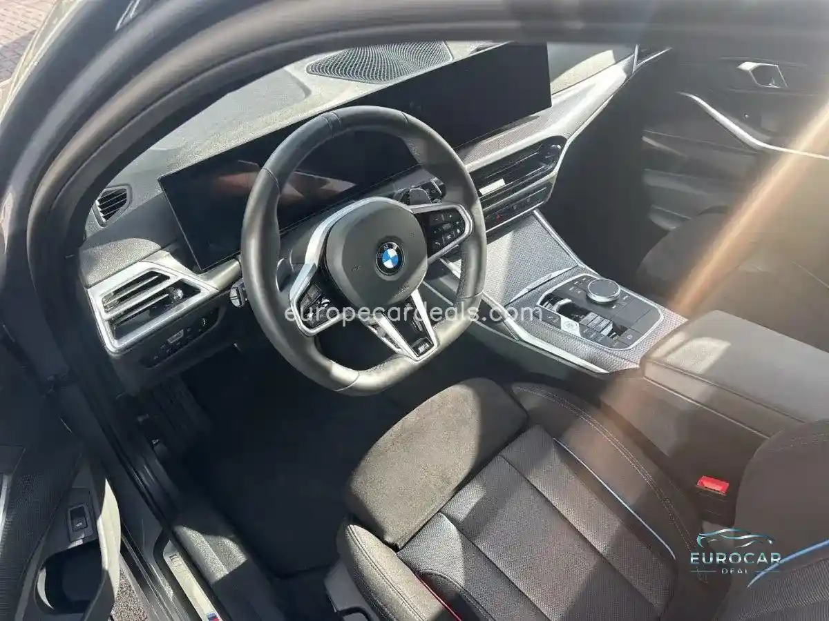 BMW 330