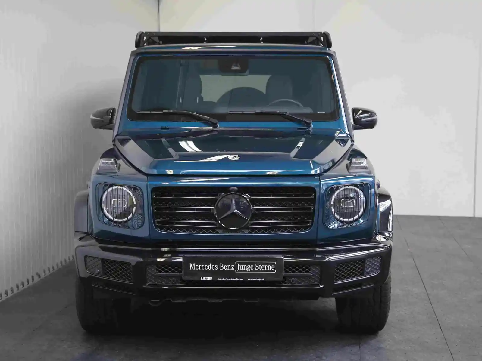 Mercedes-Benz G 500