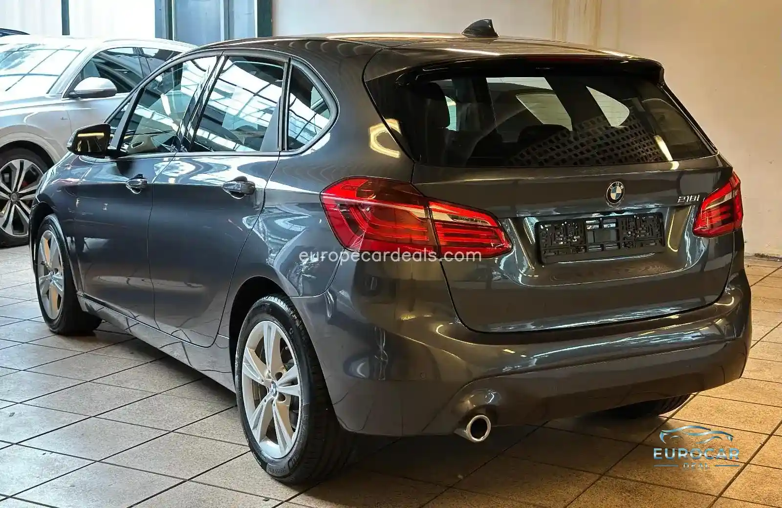 BMW 218