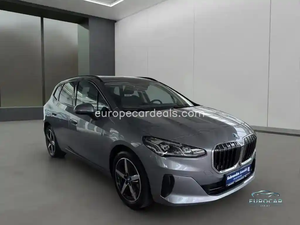 BMW 225