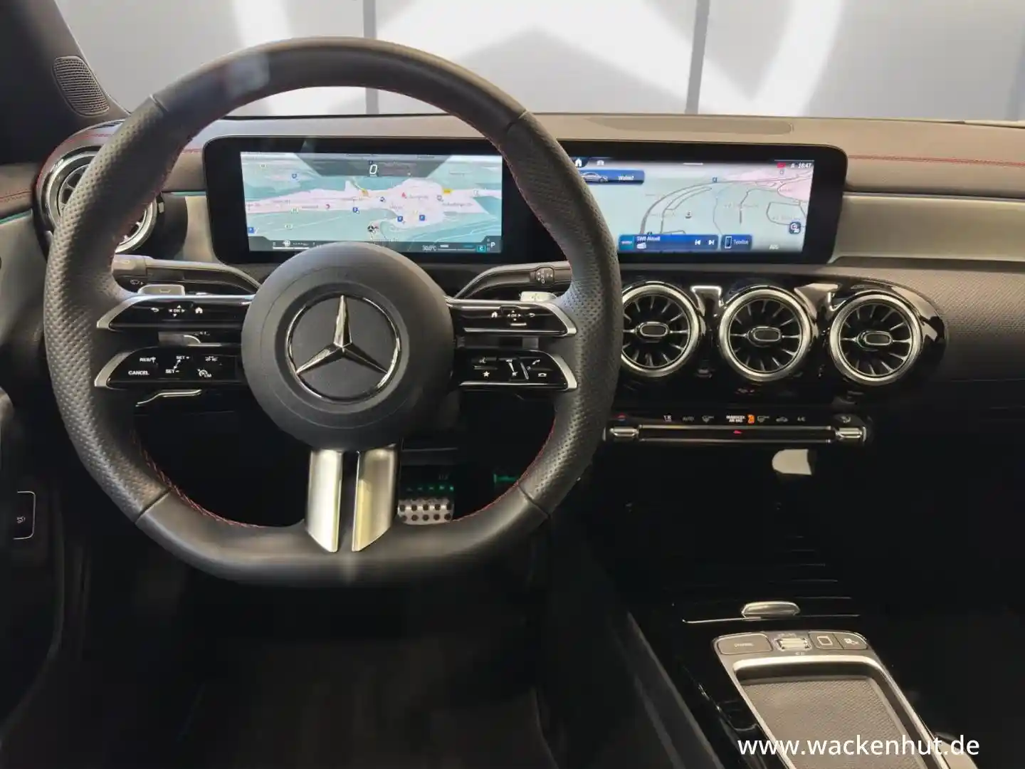 Mercedes-Benz CLA 220