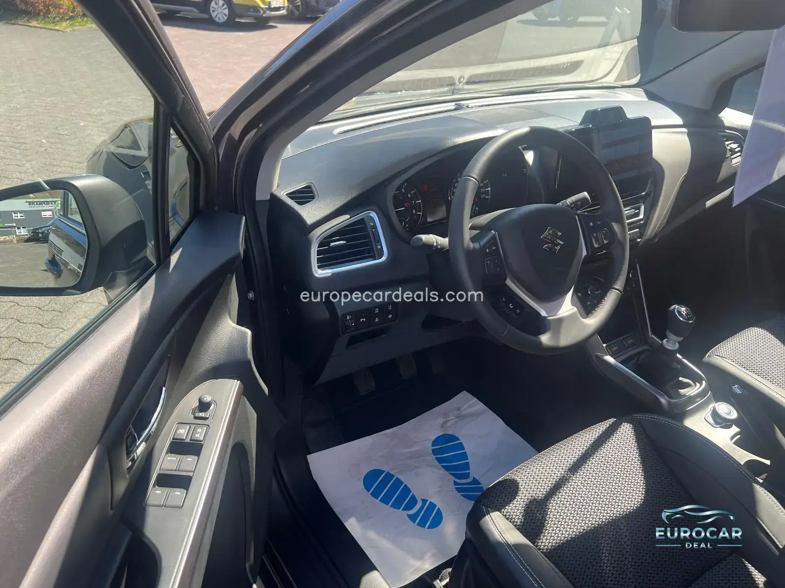 Suzuki (SX4) S-Cross