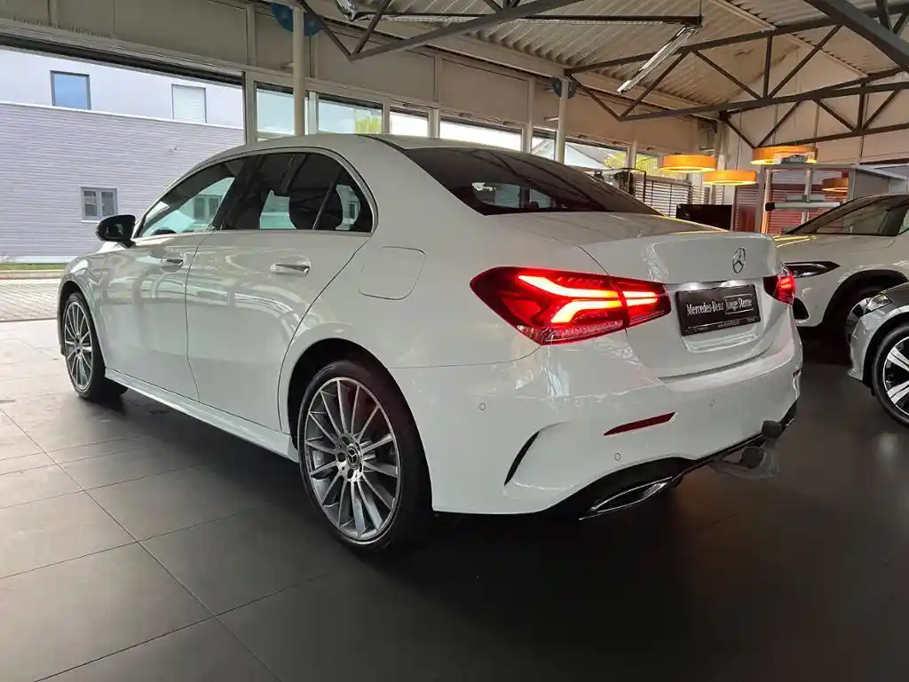 Mercedes-Benz A 250