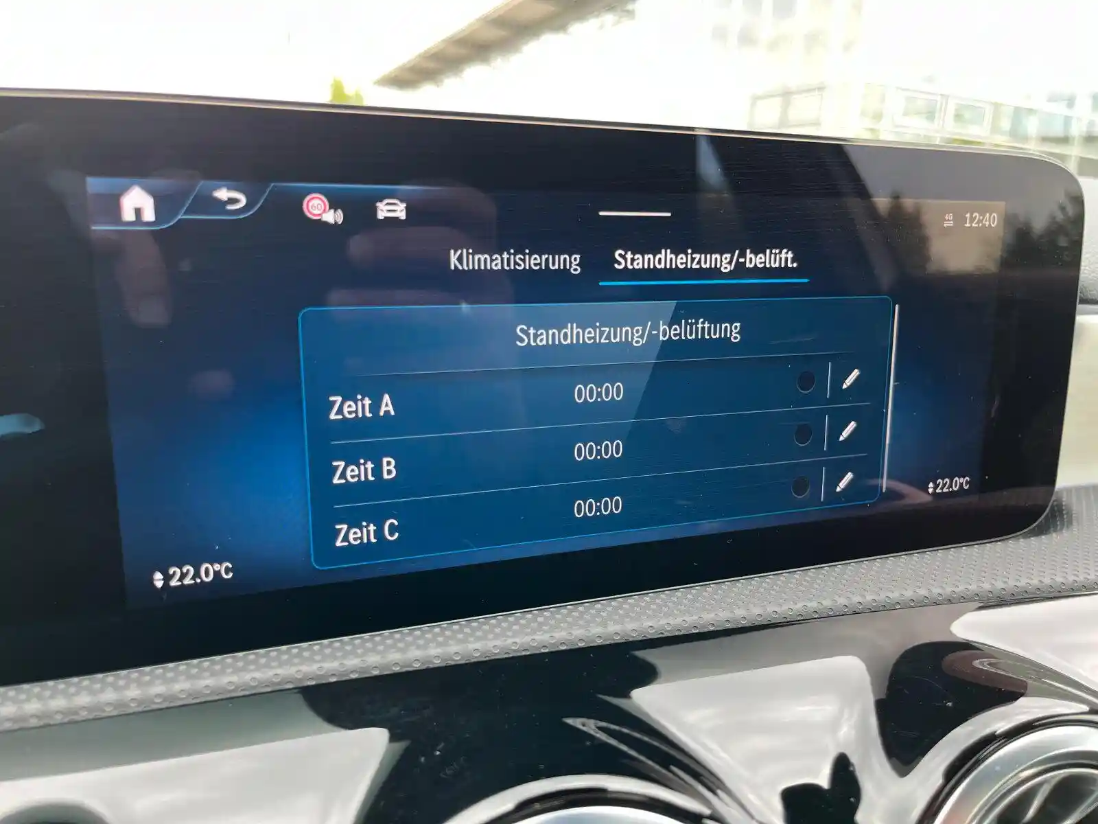 Mercedes-Benz A 220