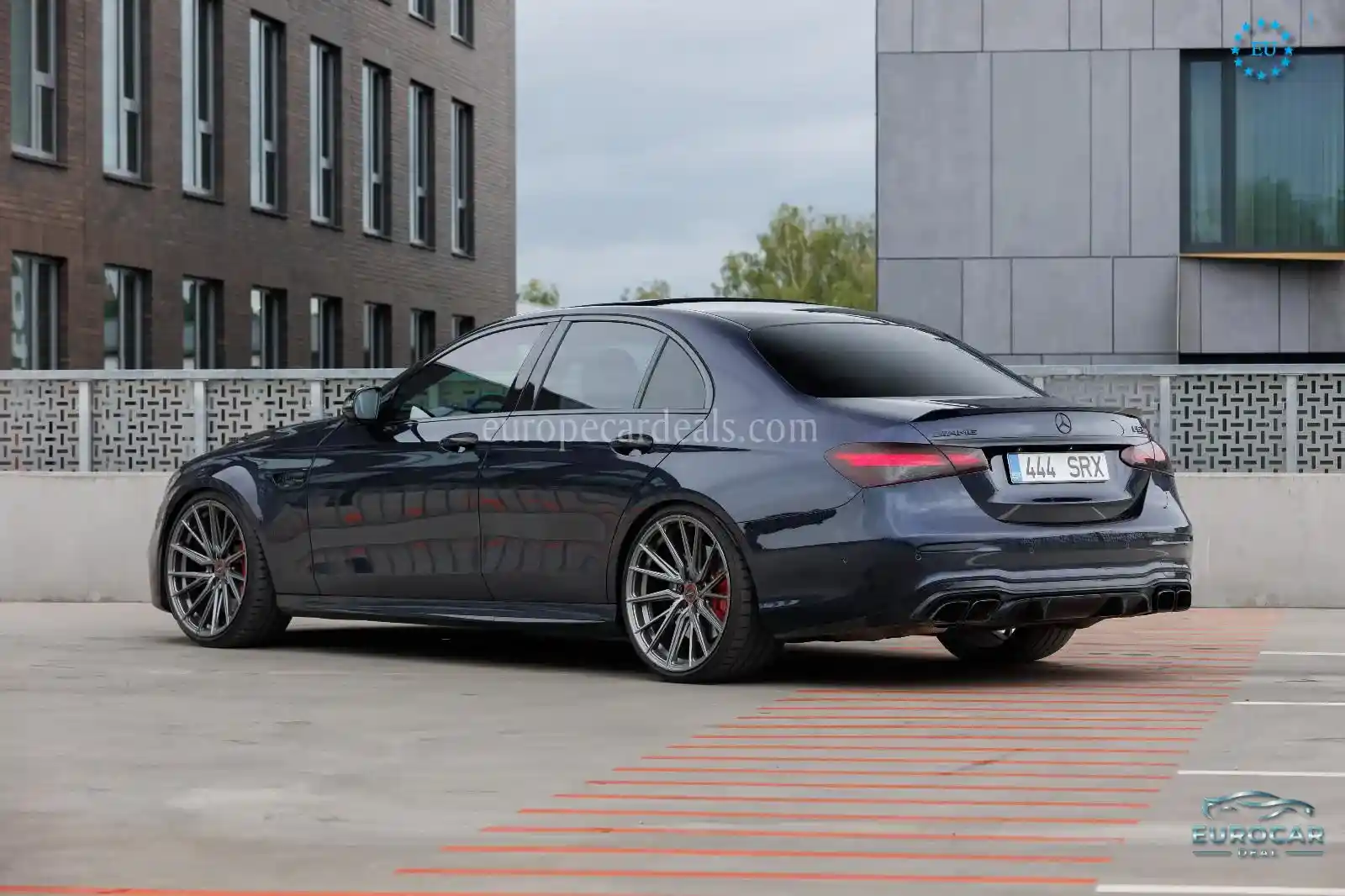 Mercedes-Benz E 63 AMG