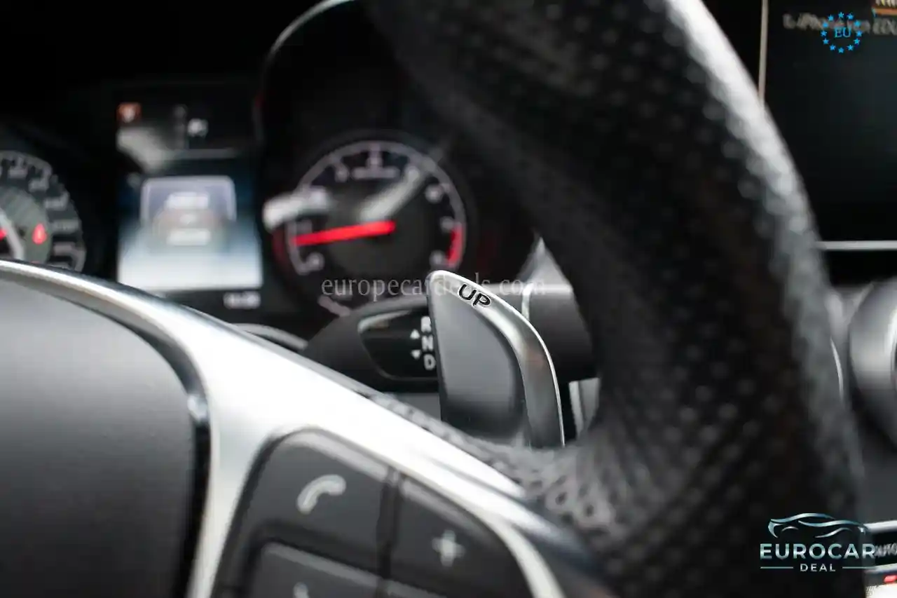 Mercedes-Benz C 63 AMG