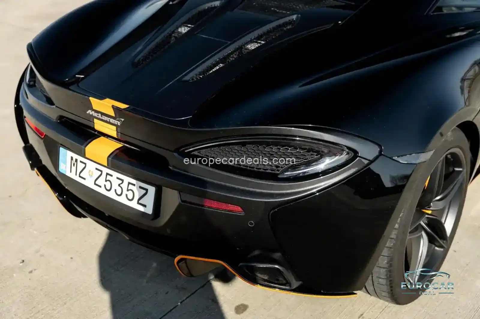 McLaren 570S