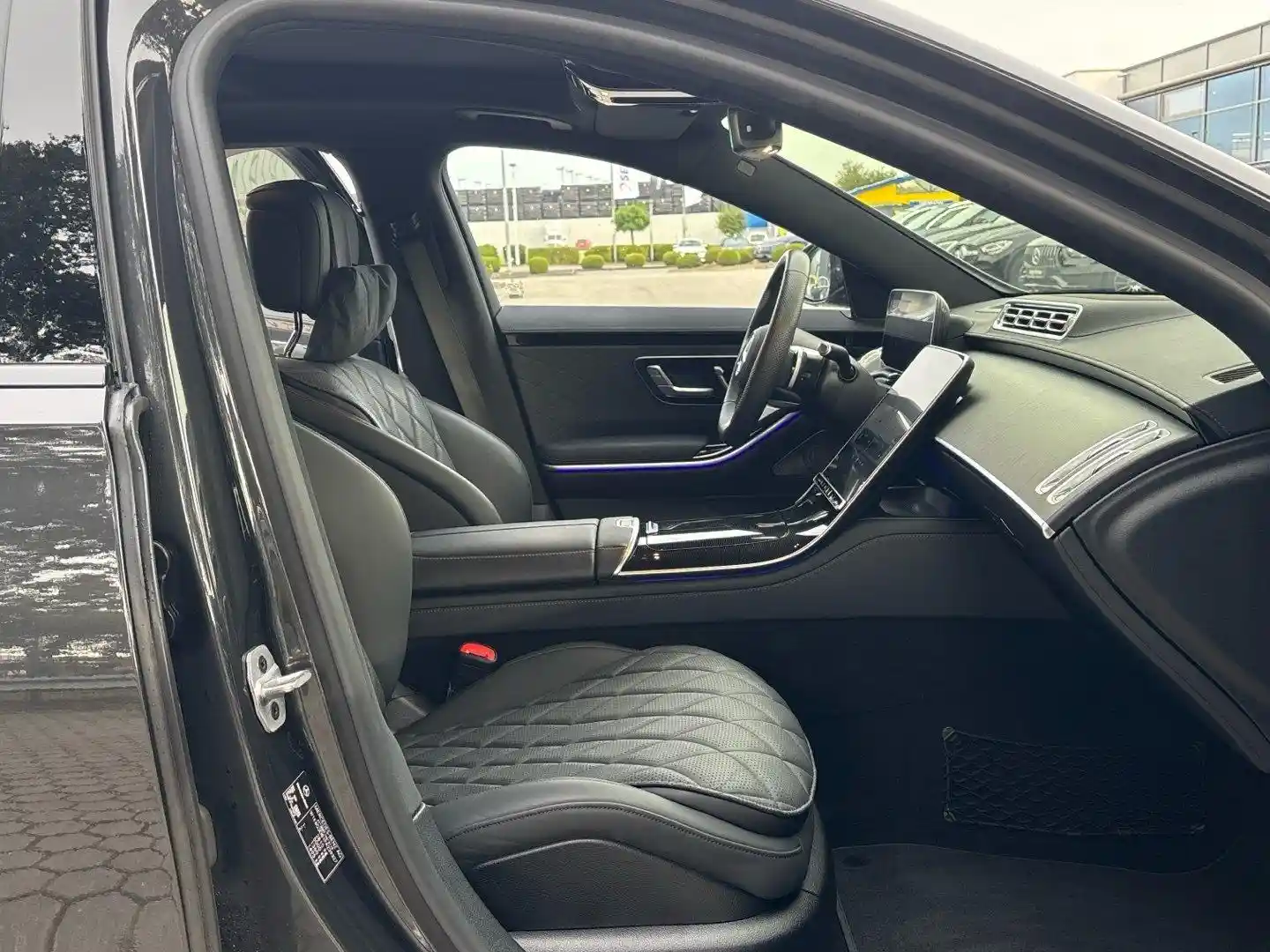 Mercedes-Benz S 400