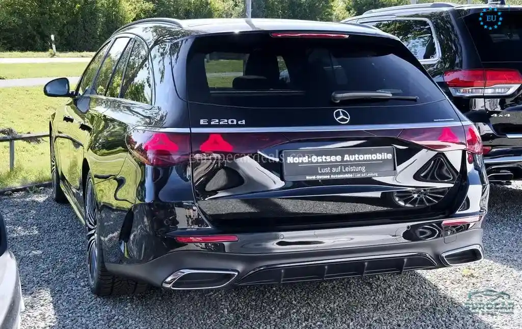 Mercedes-Benz E 220